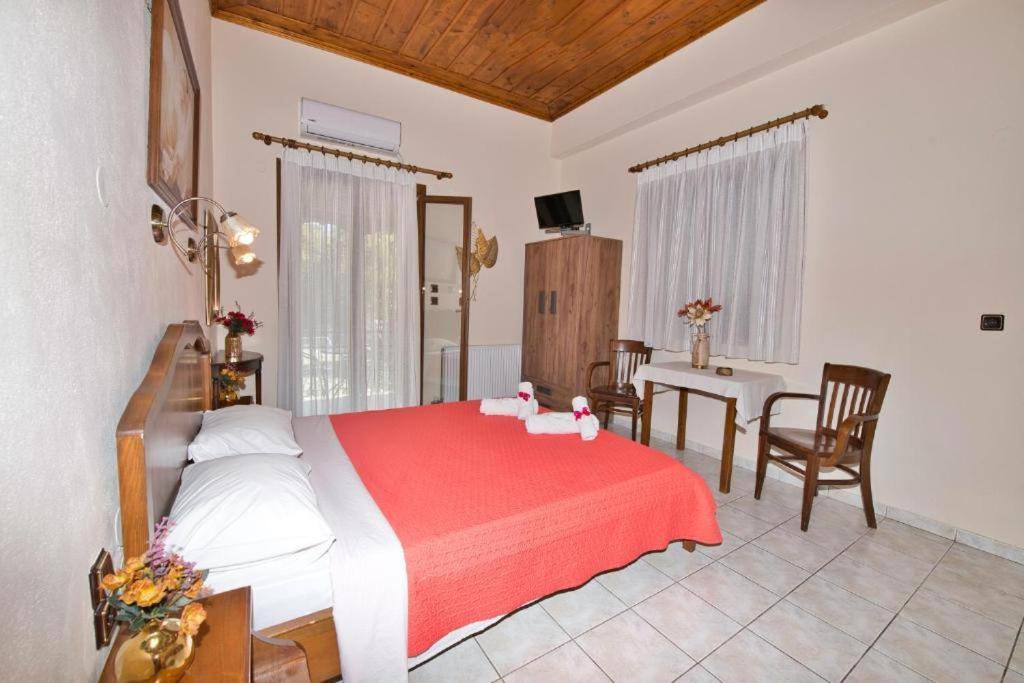 Naftilos Guest House Kala Nera Exteriör bild